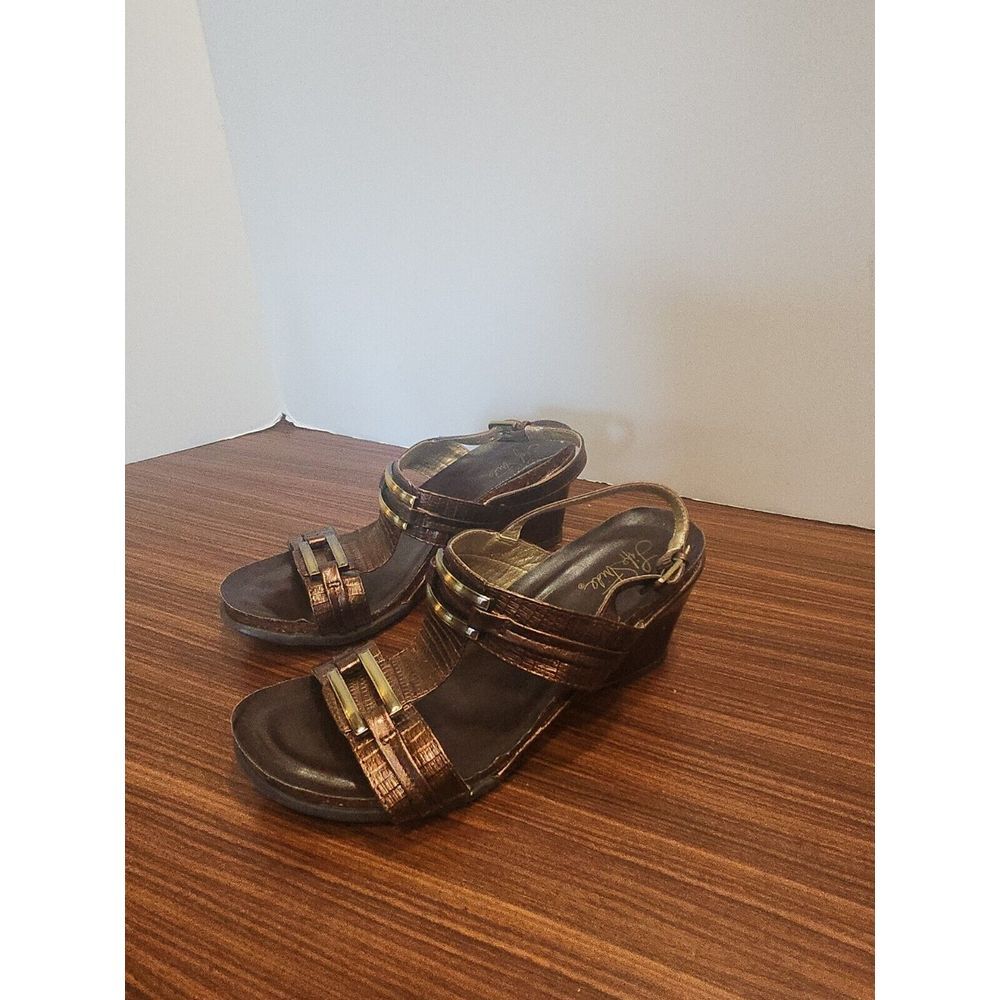 Life Stride Womens‎ Metallic Bronze Sandals with Wedge Heel 8.5M - Picture 2 of 5